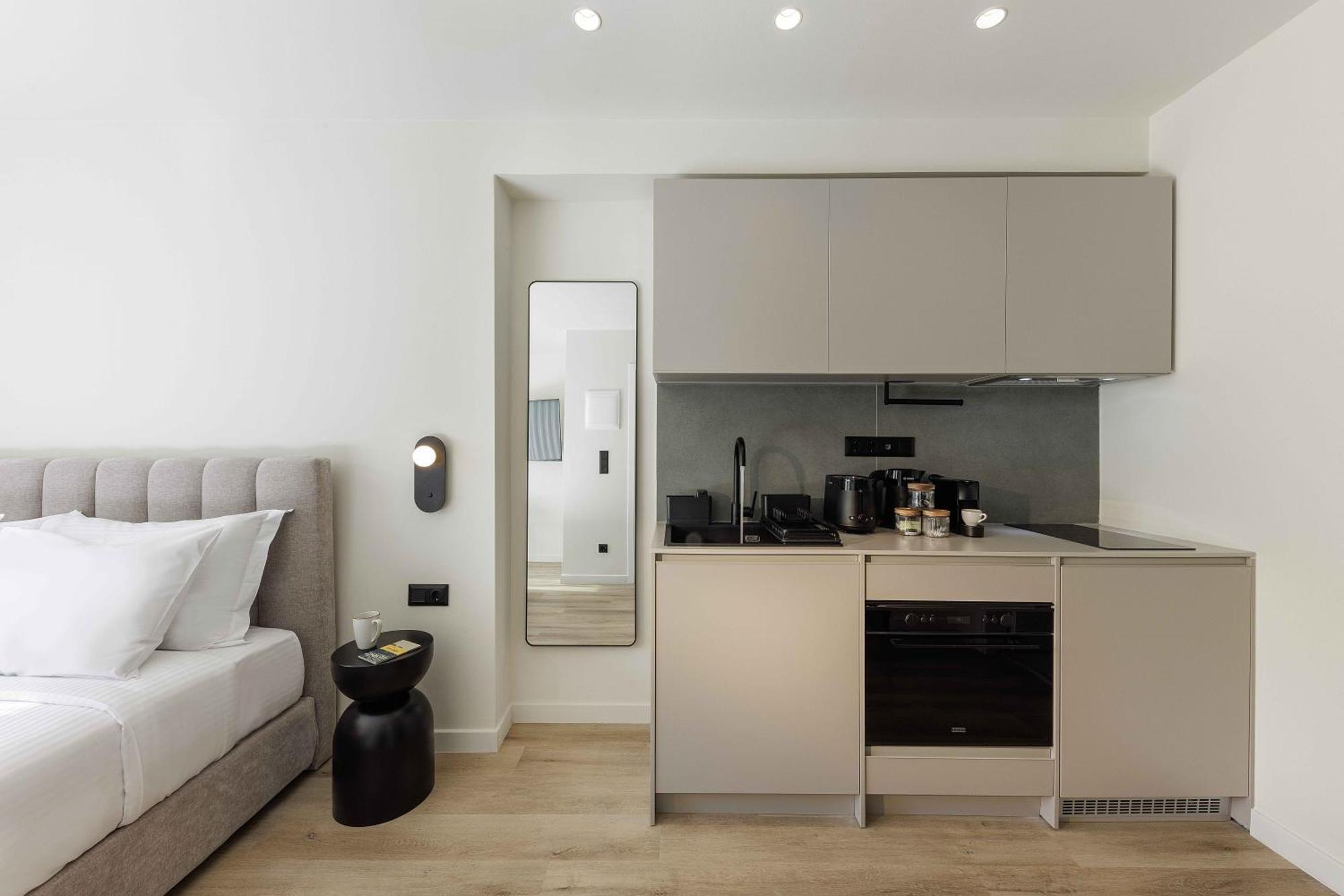 Master Plaka Apartment Athens Exterior photo